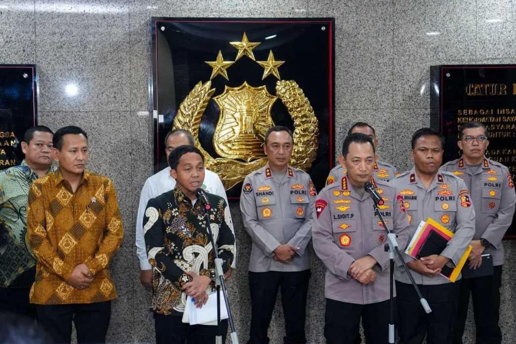  Menhut Cabut 20 Izin PBPH: 750 Ribu Hektare Konsesi Dievaluasi, Termasuk Area Banjir Sumatera