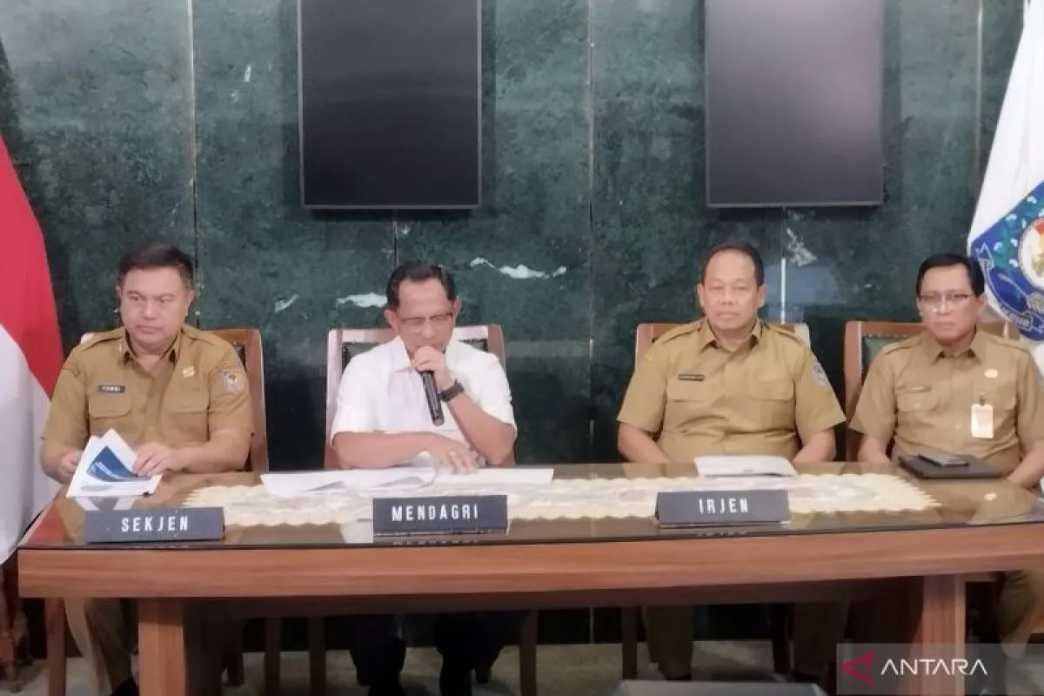  Bupati Aceh Selatan Dinonaktifkan 3 Bulan: Mendagri Tegakkan Aturan soal Perjalanan Luar Negeri