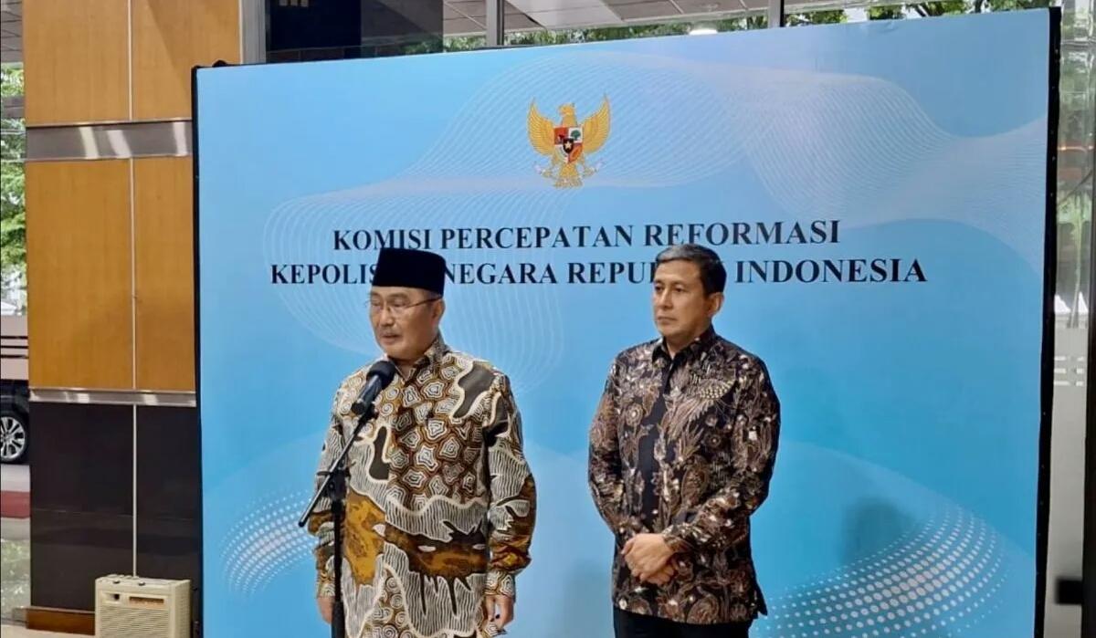  Jimly Ungkap Tiga Cara Batalkan Perpol 10 Tahun 2025