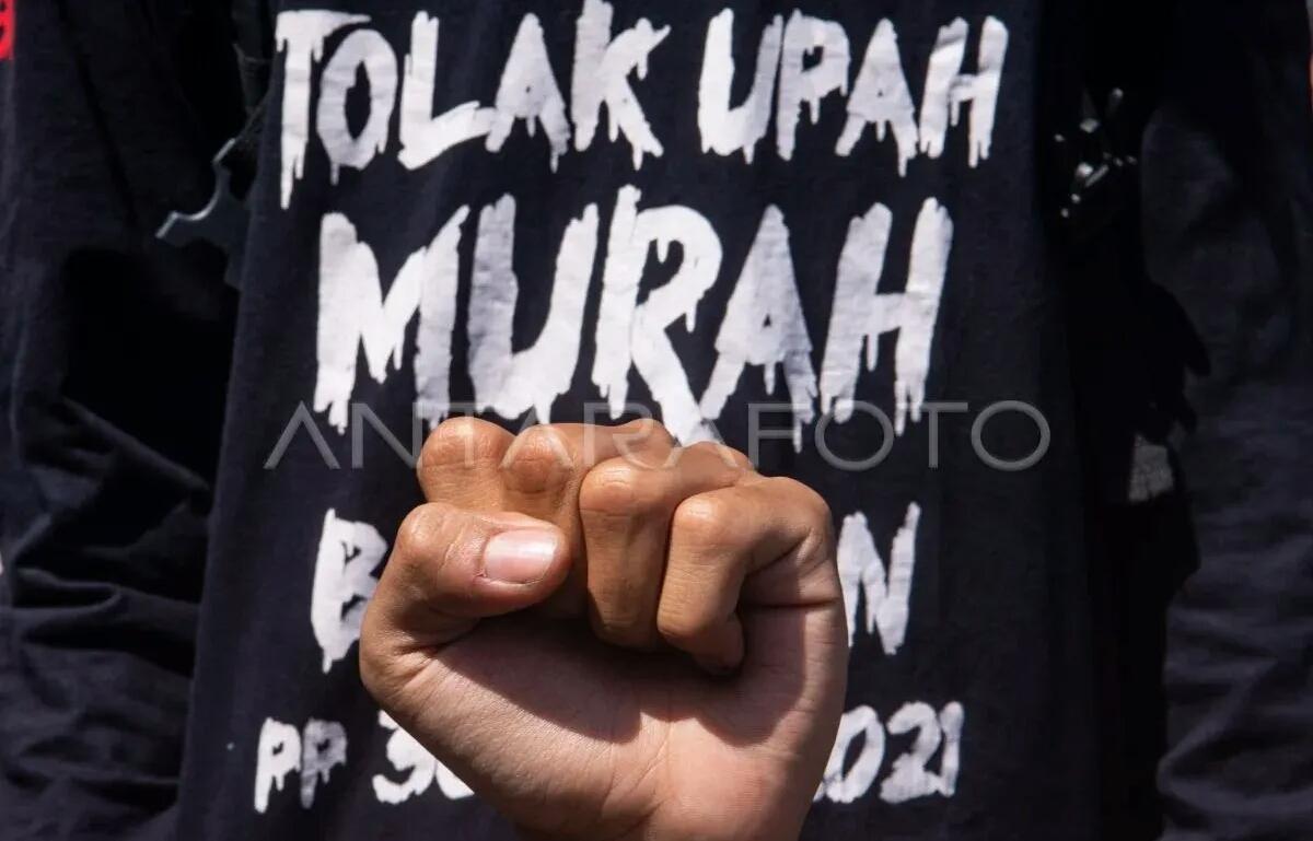  Pemerintah Terbitkan PP Pengupahan 2025, Ini Aturan Baru soal Upah Pekerja   