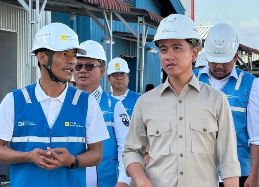  Wapres Gibran Cek PLTMG Nias 25 MW, Pastikan Listrik Aman Jelang Natal dan Tahun Baru