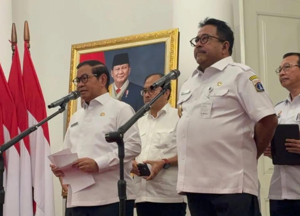  Resmi! Gubernur Pramono Tetapkan UMP DKI Jakarta 2026 Sebesar Rp5,7 Juta