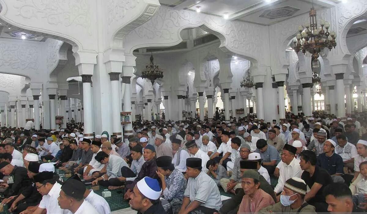  Dari Tsunami hingga Banjir, Aceh Gelar Doa Bersama di Masjid Raya