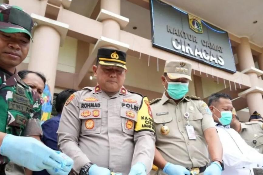  Viral di Medsos, Kios Kosmetik di Ciracas Diduga Edarkan Tramadol tanpa Izin