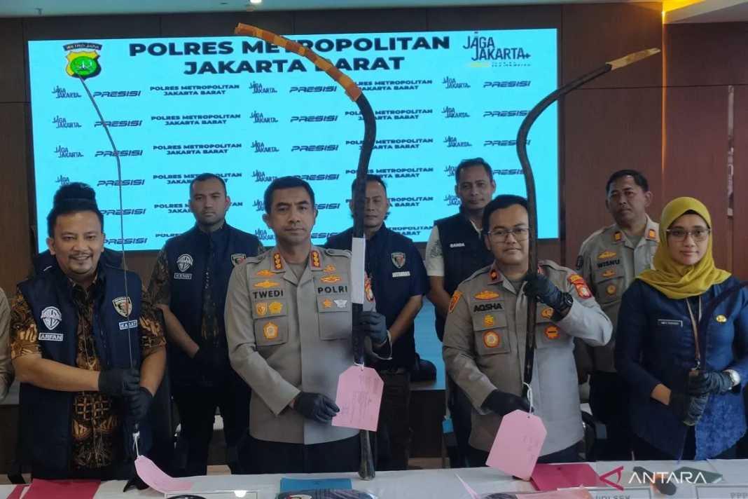  Janjian Tawuran Lewat Medsos Berujung Maut, Polisi Tangkap 10 Remaja