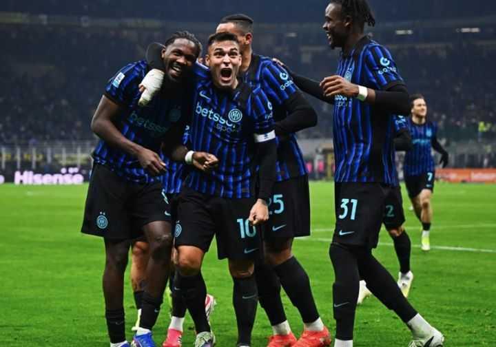  Menang Dramatis di Derbi Italia, Inter Milan Jaga Jarak Aman di Klasemen