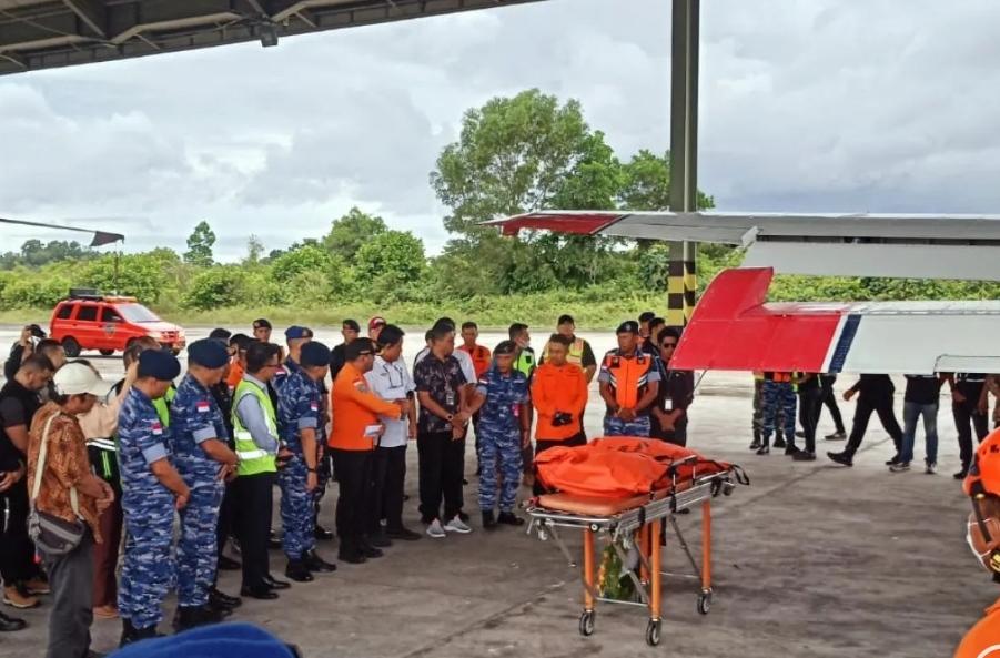  Jenazah Pilot Pelita Air Capt Hendrick Adam Diterbangkan ke Jakarta