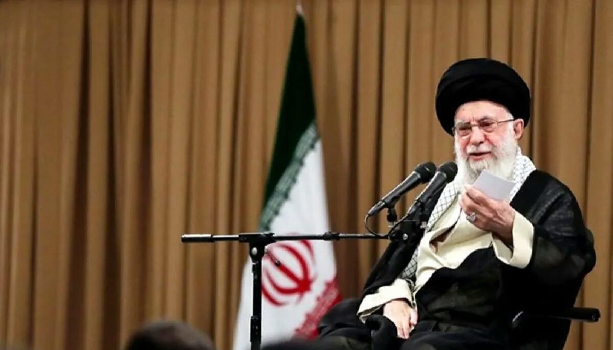  Iran Tetapkan 40 Hari Berkabung Nasional atas Kematian Ali Khamenei