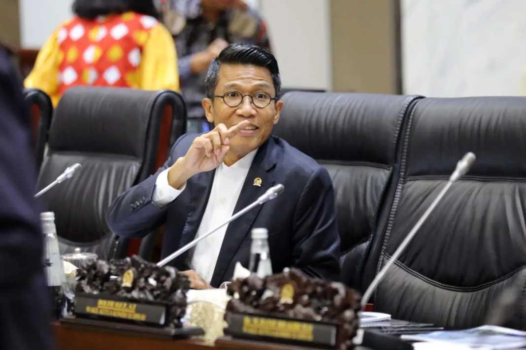  Konflik Iran Memanas, Komisi XI DPR Ingatkan Risiko Fiskal dan Tekanan Rupiah