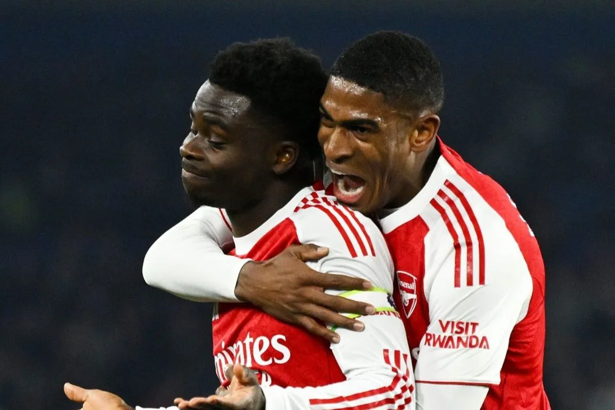  Arsenal Tundukkan Brighton 1-0, Gol Cepat Saka Kokohkan The Gunners di Puncak Klasemen