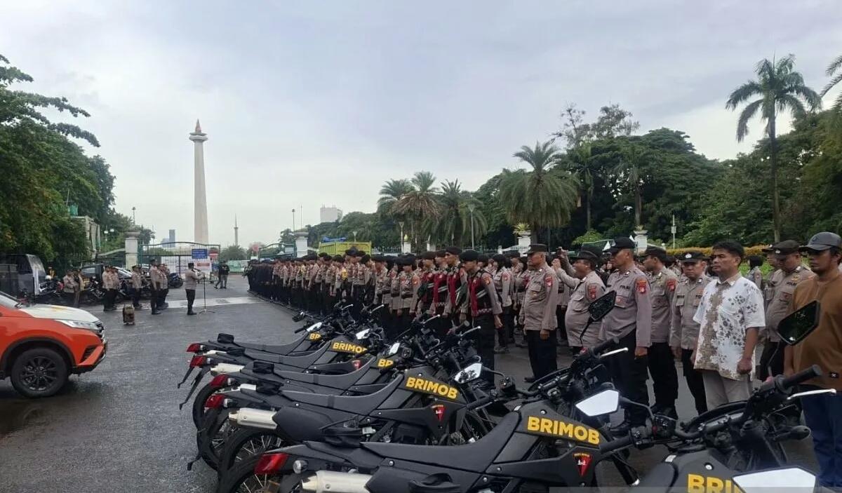  1.436 Personel Gabungan Amankan Aksi Mahasiswa dan Masyarakat Sipil di Kawasan Monas