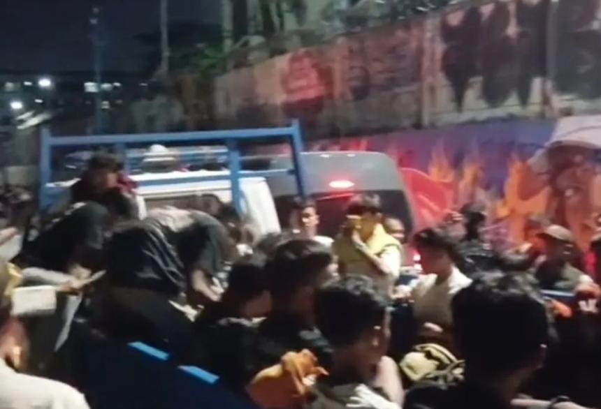  126 Remaja Diduga Hendak Tawuran Diamankan di Jatinegara, Petugas Sita Miras dan Petasan