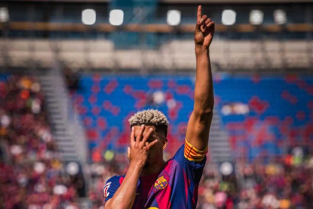  Gol Tunggal Araujo Amankan Tiga Poin Barcelona di Camp Nou