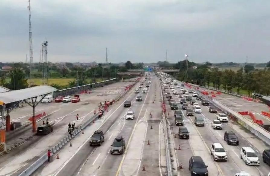  One Way Tol Cipali Arah Jakarta Resmi Berlaku