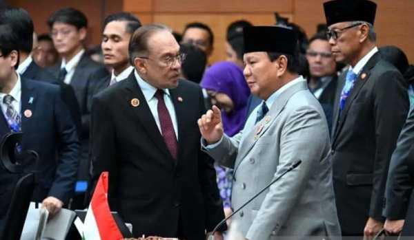  Prabowo–Anwar Bahas Konflik Iran-Israel via Telepon, Sepakat Dorong Diplomasi Damai