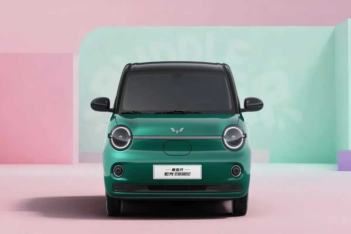  Wuling Hongguang Mini EV Generasi Baru Hadir dengan Jarak Tempuh Lebih Jauh dan Pengisian Cepat