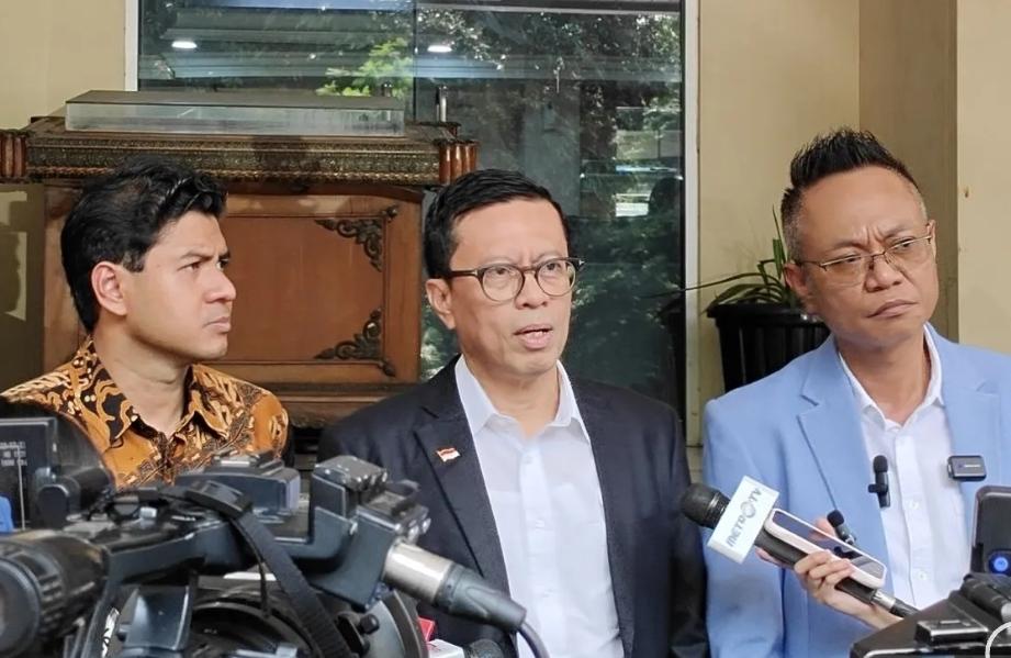  Tim Hukum Jokowi Desak Polisi Usut Dalang dan Aliran Dana Kasus Ijazah Palsu