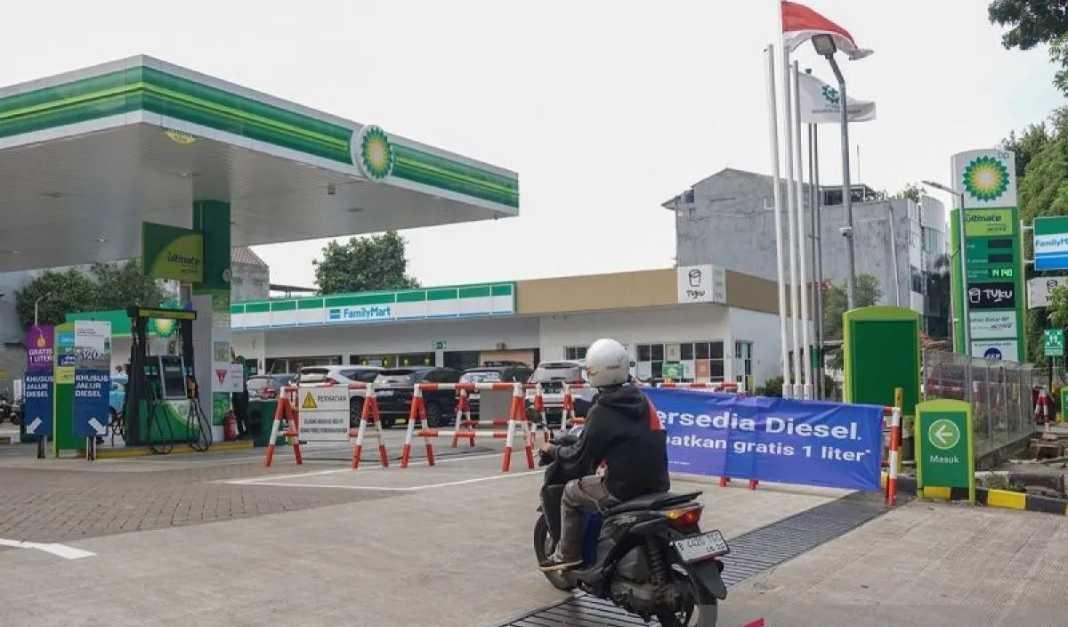  SPBU bp Pangkas Harga BP Ultimate Diesel Jadi Rp29.890 per Liter