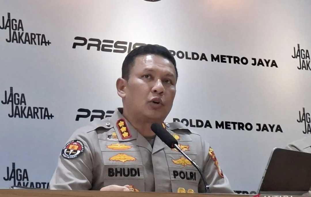  Kronologi Taksi Listrik Tertabrak KA di Bekasi Timur, Sopir Ungkap Detik-Detik Menegangkan