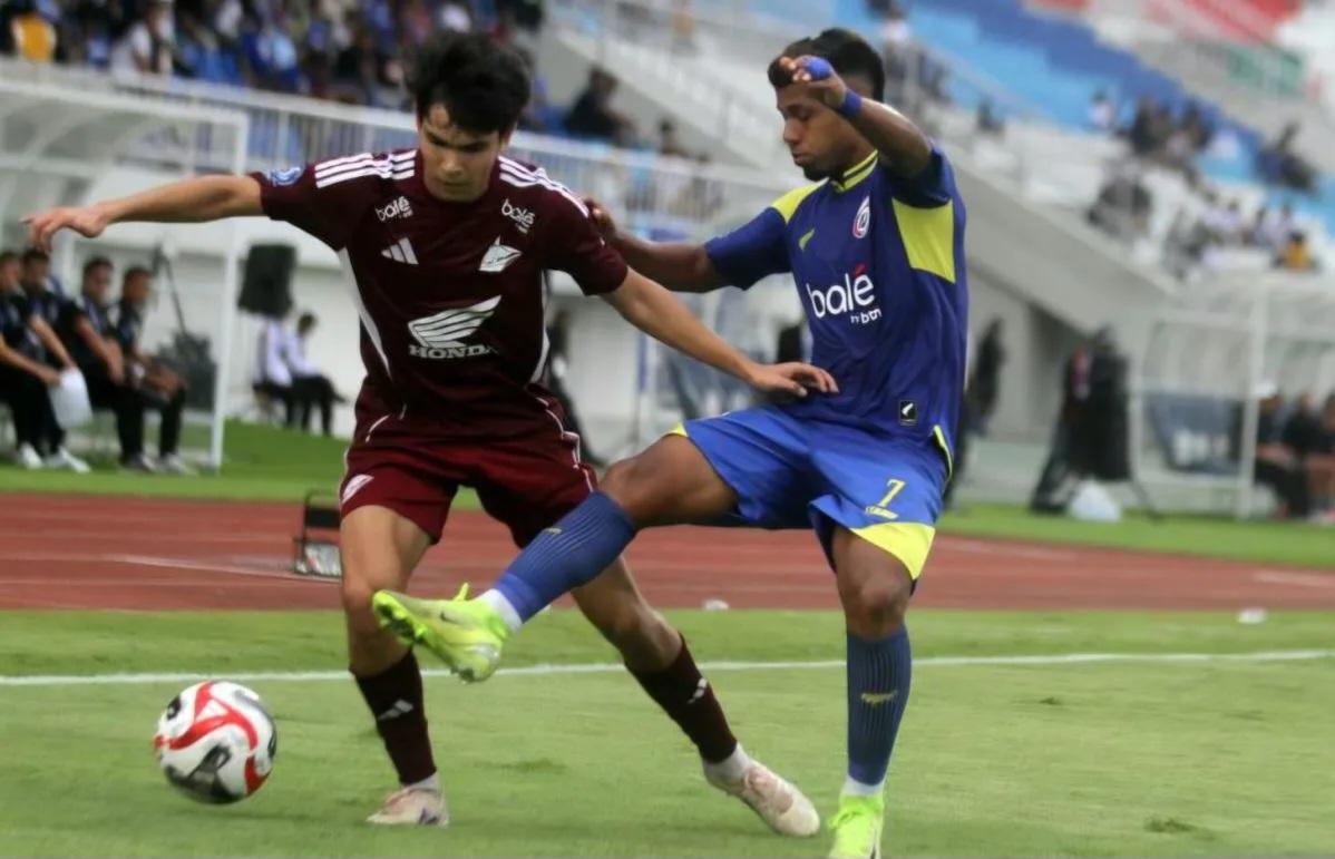  Arema FC Hajar PSM Makassar 3-0 di Kanjuruhan, Trio Penyerang Jadi Penentu Kemenangan