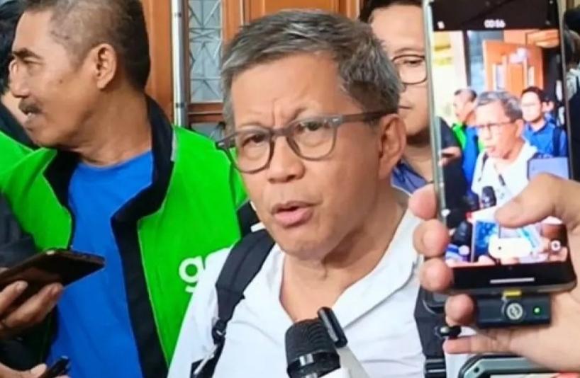  Rocky Gerung Soroti Sidang Nadiem Makarim: Jaksa Dinilai Kelelahan Hubungkan Fakta