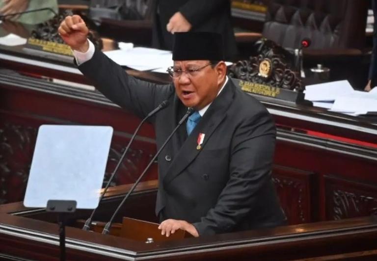  Prabowo Terbitkan PP Tata Kelola Ekspor SDA, BUMN Jadi Eksportir Tunggal Sawit dan Batu Bara