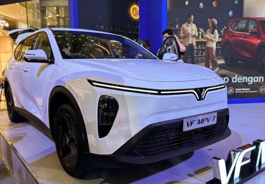  VinFast VF MPV 7 Resmi Diproduksi di Subang, Harga Mulai Rp345 Juta