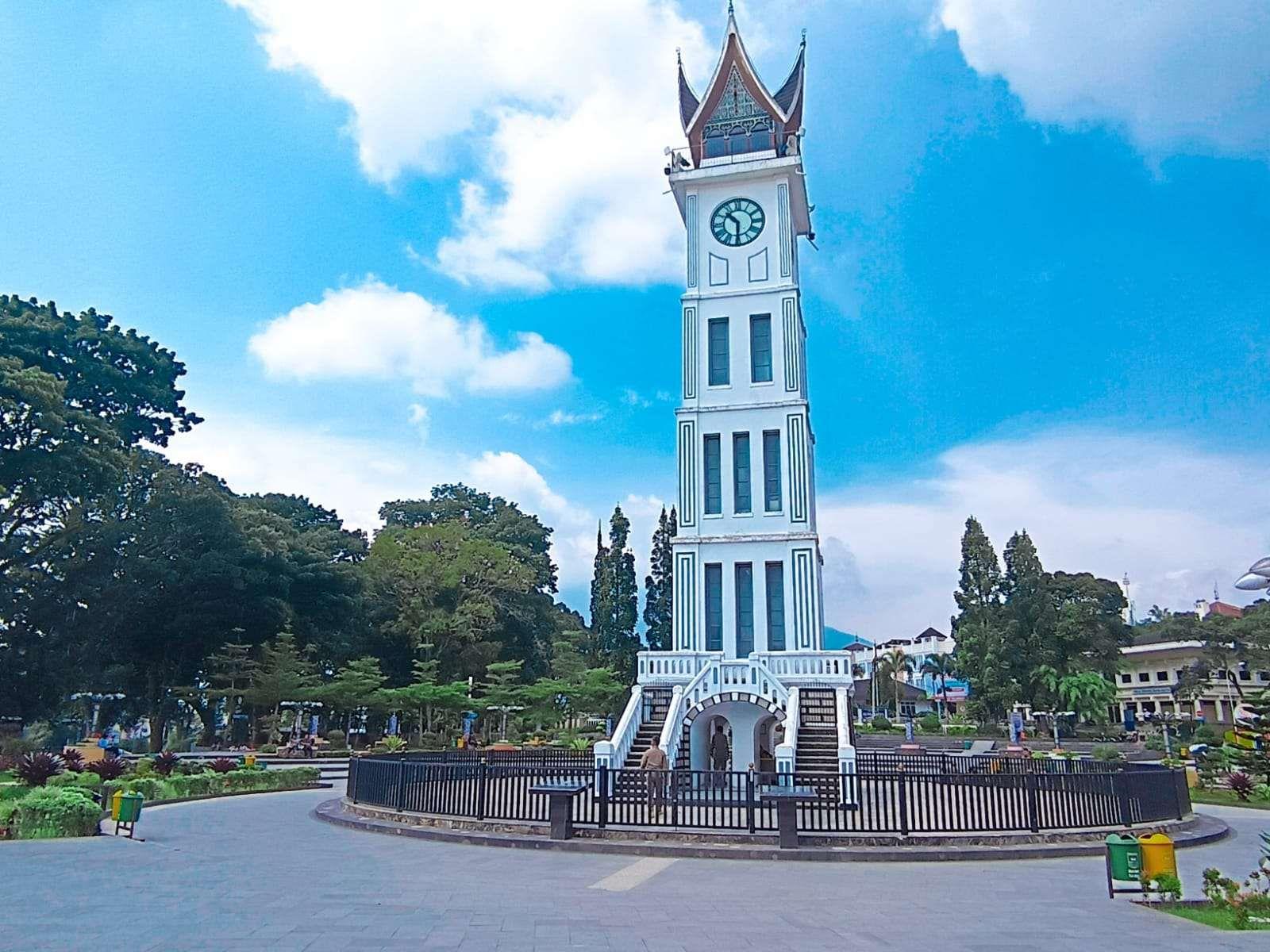  Seabad Jam Gadang Dirayakan dengan Festival Internasional dan Delegasi dari 36 Negara
