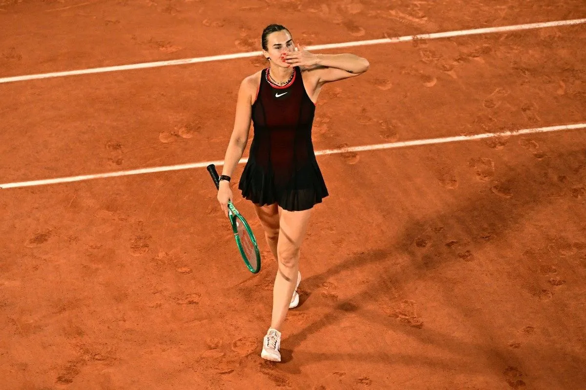  Aryna Sabalenka Singkirkan Naomi Osaka, Melaju ke Perempat Final French Open 2026
