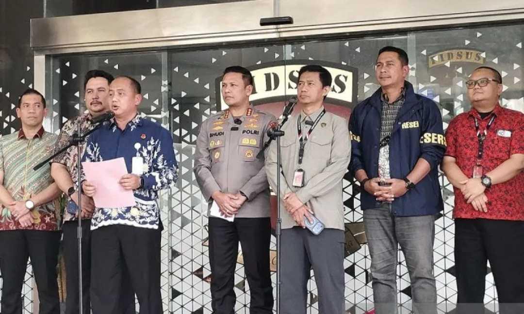  Eks Jampidsus Febrie Adriansyah Diperiksa sebagai Tersangka Kasus Dugaan Korupsi PT Asabri