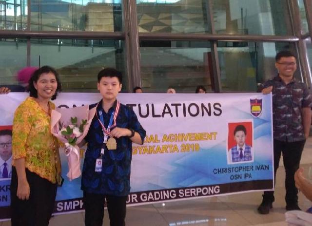  Siswa BPK PENABUR, Berprestasi Hingga Berhasil Meraih Emas dalam OSN 2019