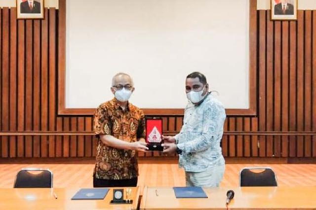  Tingkatkan Kualitas Pendidikan, UKDW Jalin Kerja Sama dengan UNIERA 