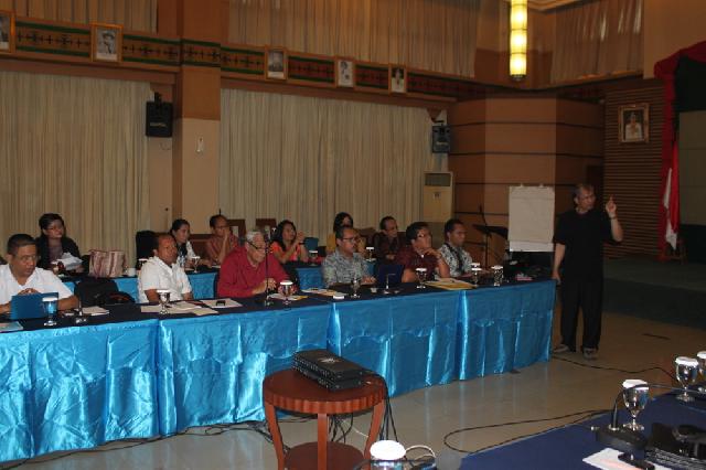  Pembinaan Operator Sertifikasi Dosen PTAKS