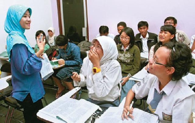  Ramai-Ramai Berebut Calon Mahasiswa