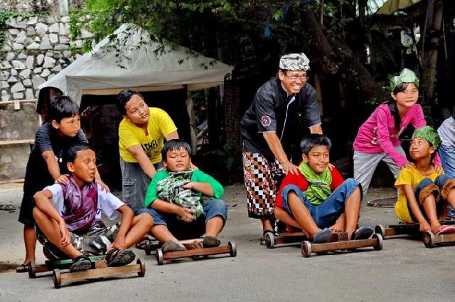  Serunya Mengisi Liburan dengan Permainan Tradisional