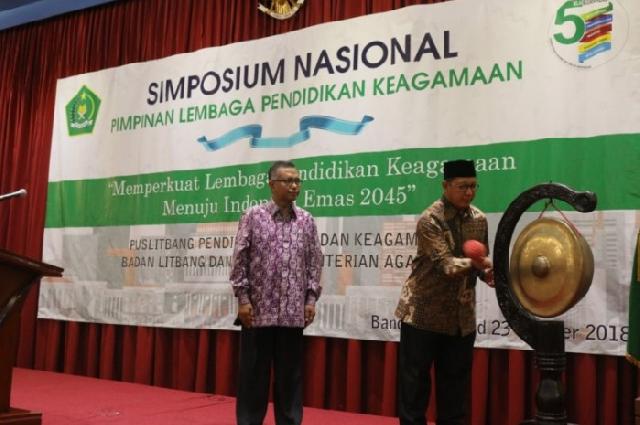  Simposium Nasional Pimpinan Lembaga Pendidikan Keagamaan Nasional