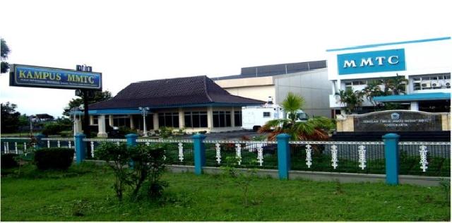  Menteri Jhonny Minta STMM Yogyakarta Siapkan SDM Bertalenta Digital