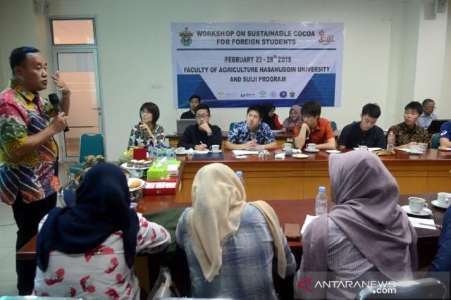  Belajar soal Kakao, 12 Mahasiswa Jepang Kunjungi Unhas