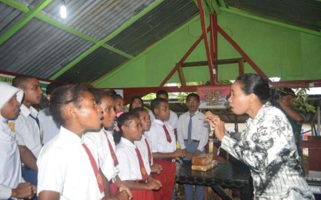  Guru di Pedalaman Papua Belum 'Merdeka', Tingkat Kesejahteraan Masih Rendah