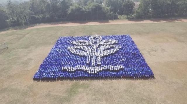  Ribuan Mahasiswa Baru IPB Bentuk 55 Formasi Pecahkan Rekor 3D Formasi Tingkat Dunia