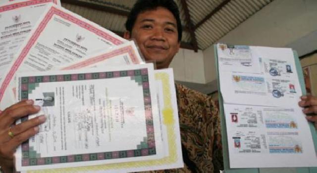  Menristekdikti Tegaskan Tidak Ada Toleransi Jual Beli Ijazah
