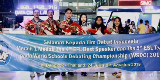  Prestasi Gemilang, Indonesia Peringkat 5 Lomba Debat Internasional