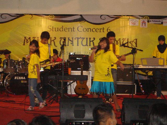  Sekolah Musik, Berlomba Mencetak Musisi Handal 