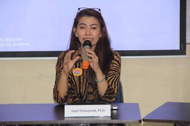  UKI Gelar Bedah Buku Seputar Deradikalisasi di Indonesia