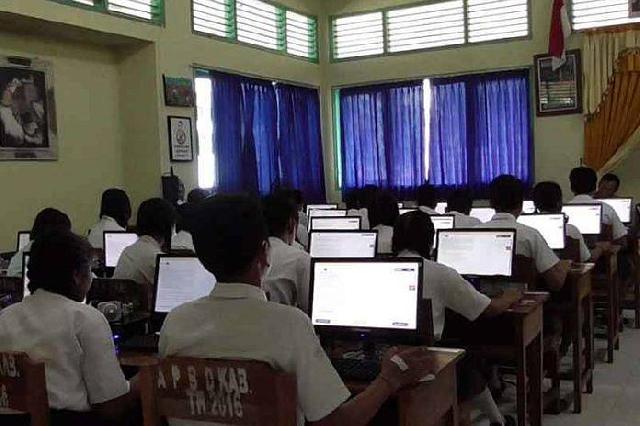  Kemendikbud Ungkap, Hasil UN SMP 2019 Meningkat 