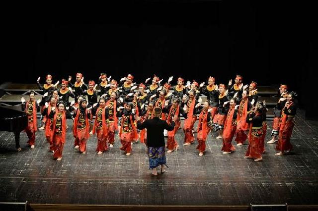  Wouw, PSM-ITB Raih Prestasi dalam Kompetisi Paduan Suara Internasional di Italia