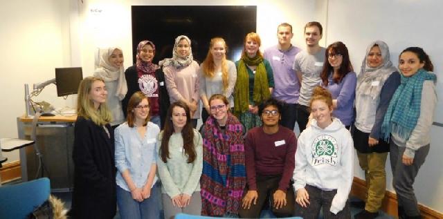  Kisah Huud Alam, Penerima Beasiswa LPDP Mengajar Para Pengungsi di Inggris