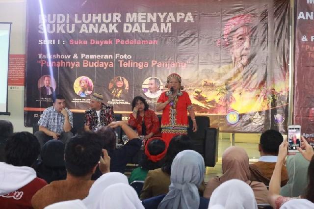  Universitas Budi Luhur Menyapa Suku Anak Dalam