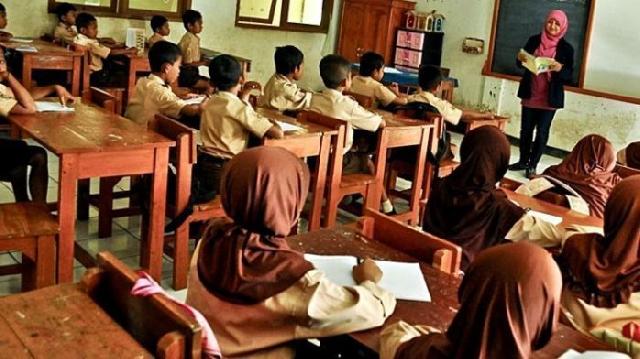  Kebijakan Pemerataan Guru untuk SDM Bermutu 