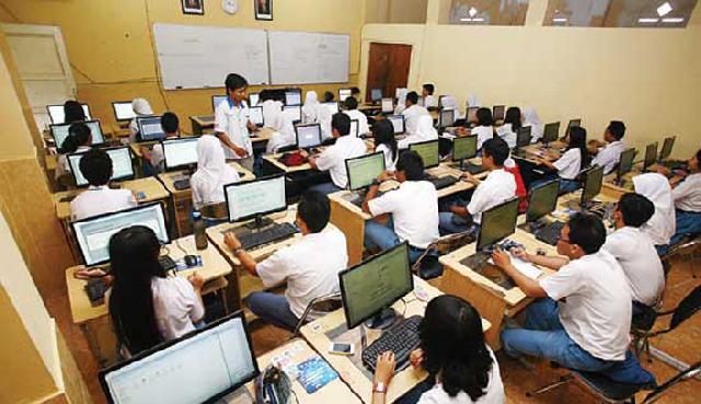  Mulai Hari Ini Sebanyak 1.485.302 Siswa SMK Jakarta Ikuti UN